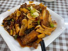 -瑜瑜饭馆