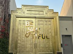 -比斯特上海购物村精品奥特莱斯