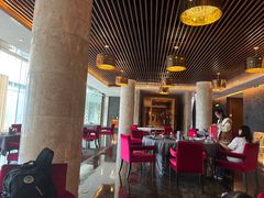 -粤尚腾香居中餐厅(首都机场希尔顿店)