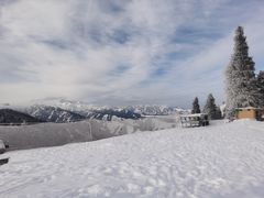 -丝绸之路山地度假区滑雪场