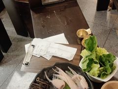 -老房老舍重庆火锅(假日城市店)