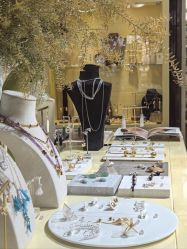 -HeyJewel全球独立设计师原创首饰集合店