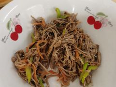 -正宗胖子抻面馆(岭东路店)
