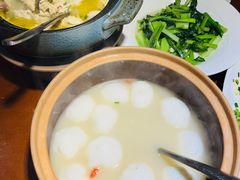 -魏铭鱼头捞饭(晋阳路店)