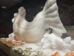 -雍容荟帝王蟹活龙虾展台自助(IFS黑金店)