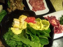 蔬菜拼盘-牛焱·贵州黄牛肉火锅(城西银泰店)