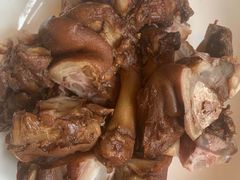 卤猪蹄-闻道食府烙饼卷带鱼(原车耳营店原大觉寺店)
