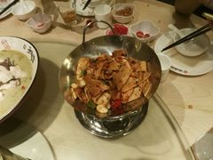 -湘阁里辣(沙井华润万家店)