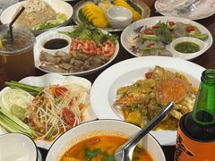 -Dang restaurant (patong phuket)