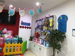 -美吉姆国际儿童发展中心(红谷滩绿地缤纷城中心)