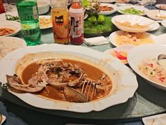 -凤凰园烤鸭店·唐山菜·传承花椒肉(老唐丰路店)
