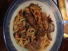 牛肉拌粉-万方圆拌粉瓦罐汤(滕王阁旗舰店)