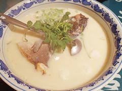 -南京金牛湖巨碗鱼头