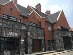 -钟书阁(松江泰晤士小镇店)