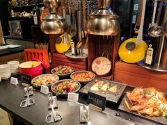 -松咖啡自助餐厅·松北香格里拉