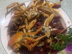 -嗨辣小聚·盘锦河蟹·海鲜烧烤龙虾(盘锦十年好店)