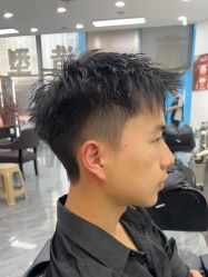 -藤野造型烫染·漂发