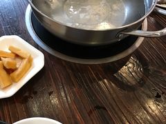 -正能量脆肉鲩火锅