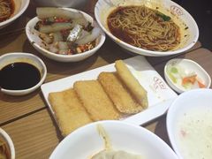 -蓉李记成都名小吃(武汉菱角湖万达店)