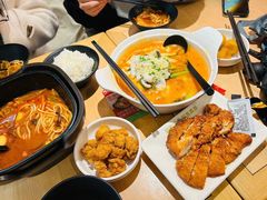 -阿香米线(凯德广场.1818店)