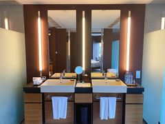 -上海外滩茂悦大酒店