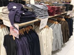 店内环境-优衣库(泉州中骏世界城店)