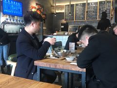 大堂-每碗面馆(新鸿安大厦店)