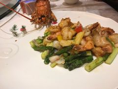 -泓历皇朝酒店(东亭店)