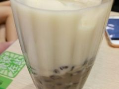 -佰搭果·广式茶餐厅(西华路店)