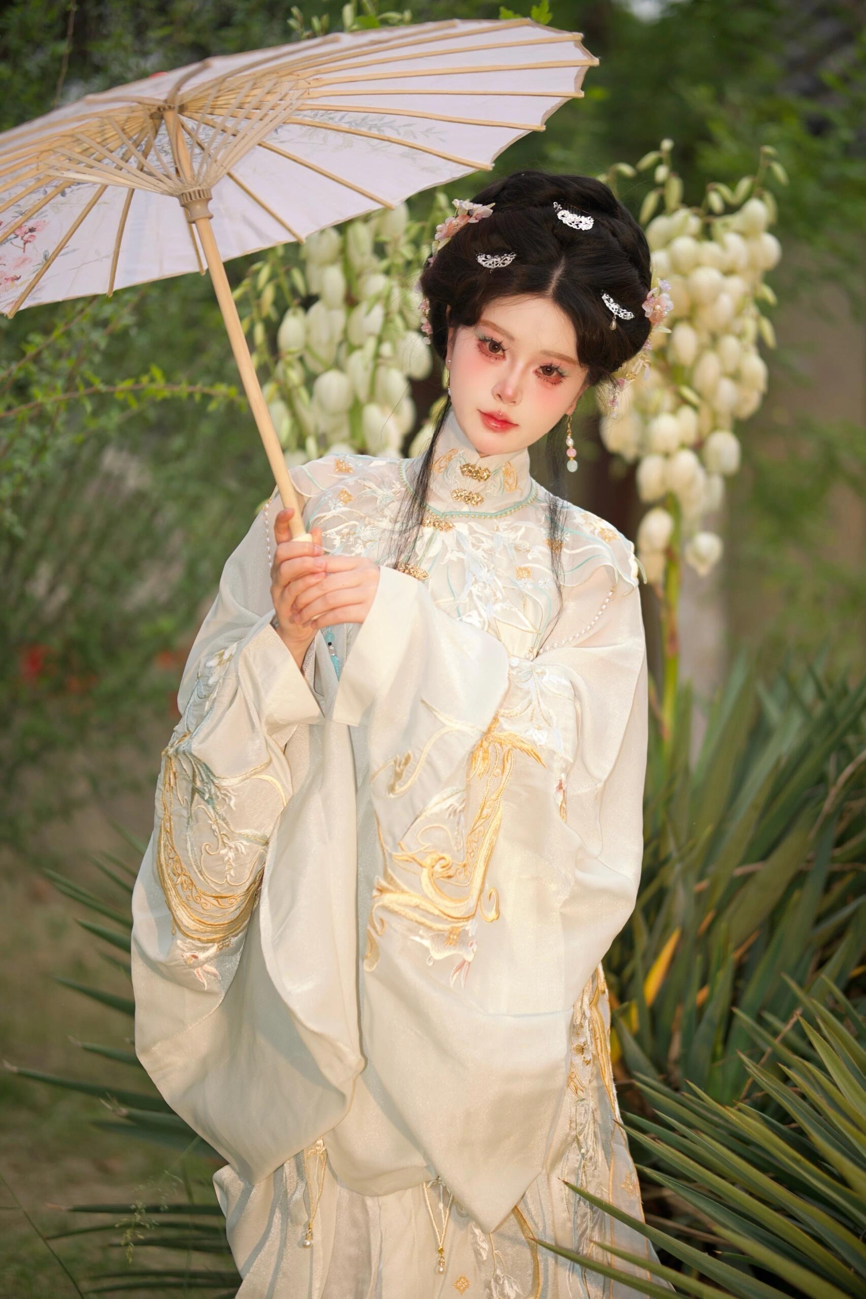 谁能拒绝这可爱的大明少女呀!🌸