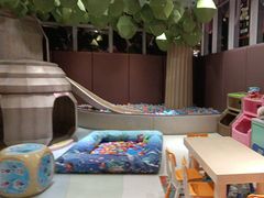 -水桶王国主题餐厅·聚会·生日派对·亲子活动·家庭套餐(亚龙湾希尔顿店)