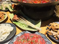 -白乐天毛肚火锅馆(南滨路店)