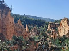 -彩色沙林风景区