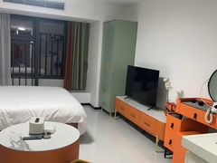 -腾森酒店公寓(宝能国际演艺中心店)