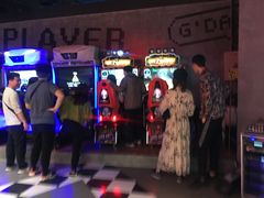 -世代星球·保龄球·镭战真人CS·团建(杨浦店)