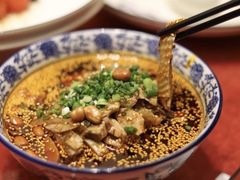 -紫东阁酒楼·中餐厅(东方广场假日酒店)
