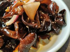 爽口木耳-辣尚瘾·烤鱼·新川菜(交大直营店)