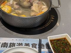 -椰小鸡·琼州糟粕醋·火锅(美兰缤纷城店)