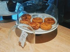 -VERIE BAKEHOUSE