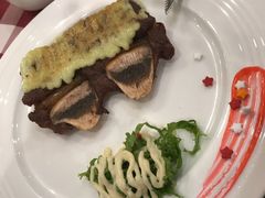 -邓丽君音乐主题餐厅