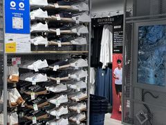 -迪卡侬(环球港店)