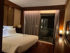 -三亚湾海居铂尔曼度假酒店