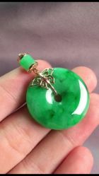 -北京七彩云南翡翠珠宝旗舰店(月坛店)