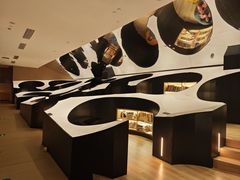 -涨巢·潮玩水疗局