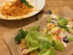 -必胜客(WOW中心城店)