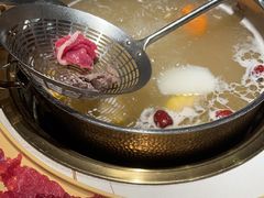 -牛人日志·鲜牛肉骨汤火锅(万科里瑧店)