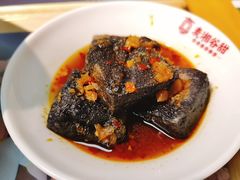 -呷佬·长沙手工米粉(金沙江路店)