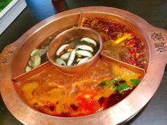 -滇釜火锅·能喝汤的火锅(车公庄店)