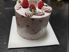 -山与蓝·轻糖鲜果蛋糕(勒泰店)