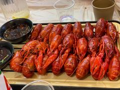 -肥肥虾庄·金牌油焖大虾(首义路店)